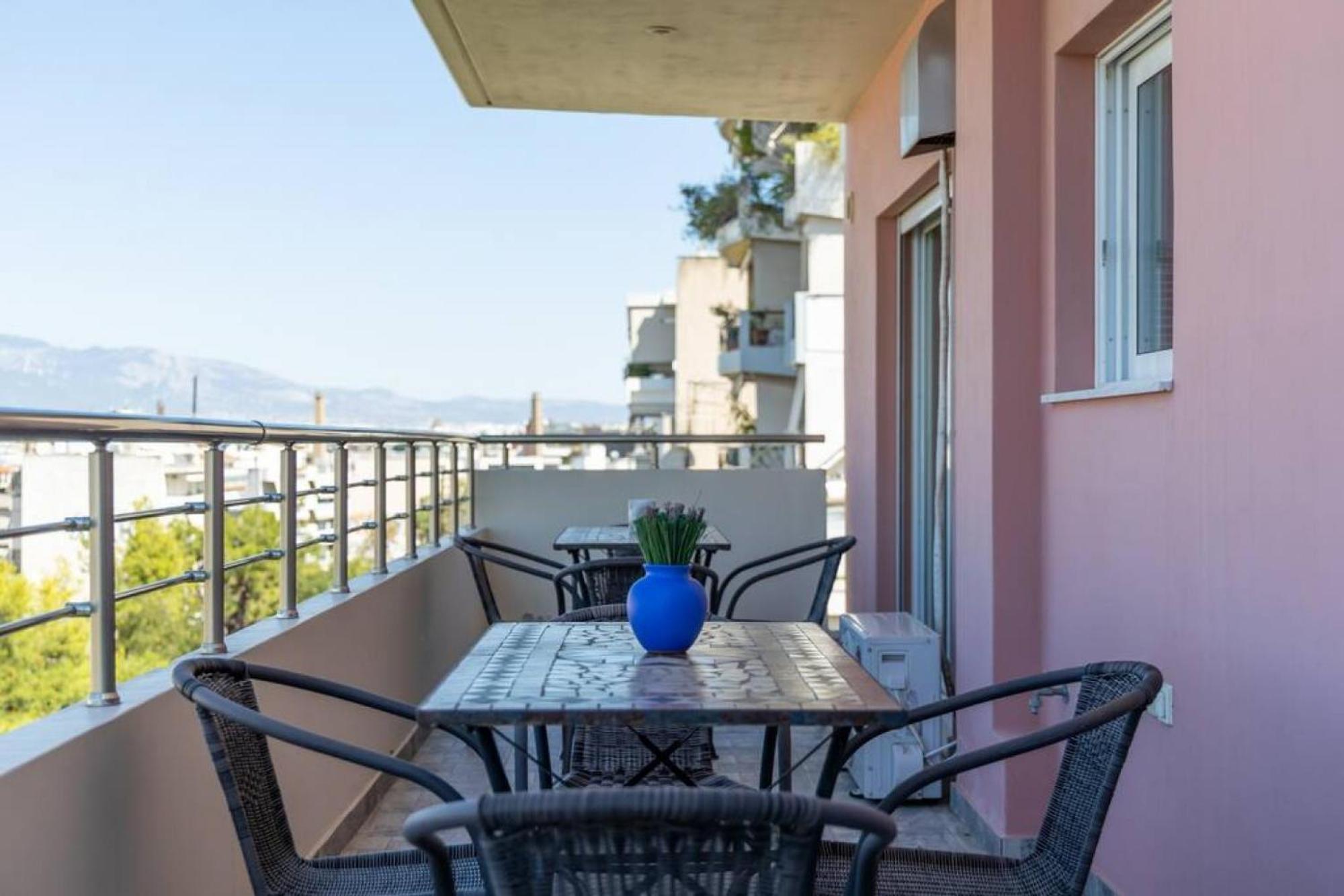 Petralona dazzling top floor 1BD/AP Athen Eksteriør billede